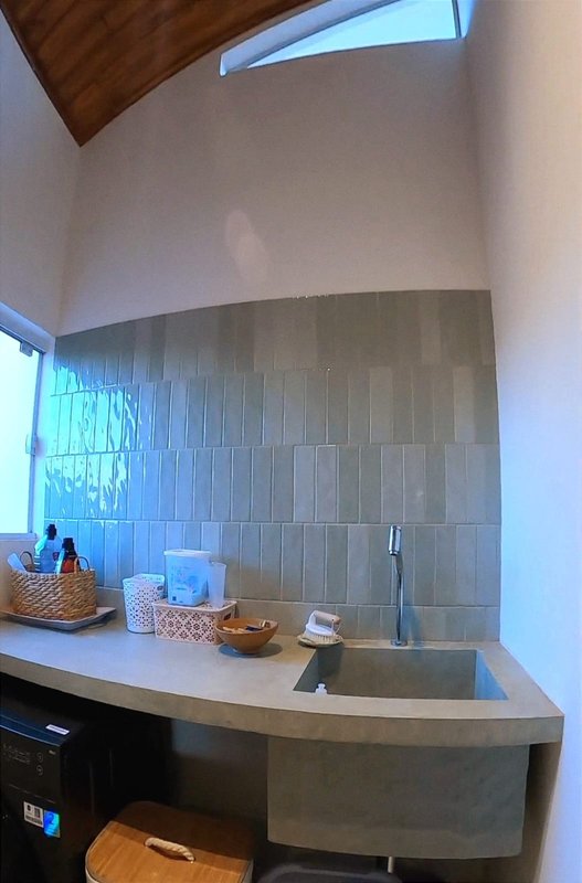 Casa com Piscina no Thermas Rua 203 Águas de Santa Bárbara - 