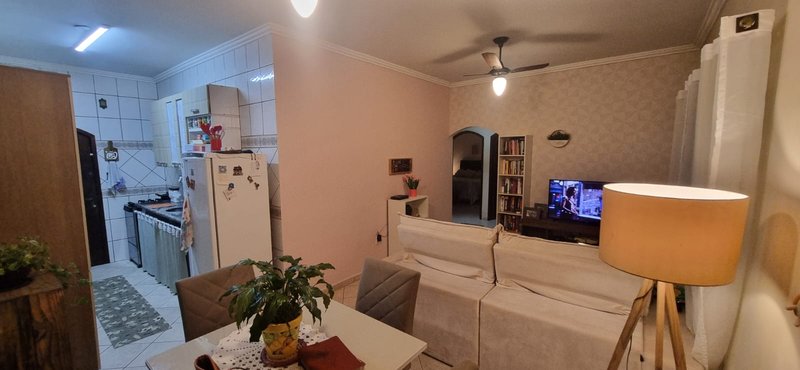 🏡 Casa térrea espaçosa e pronta para morar!  Caraguatatuba - 