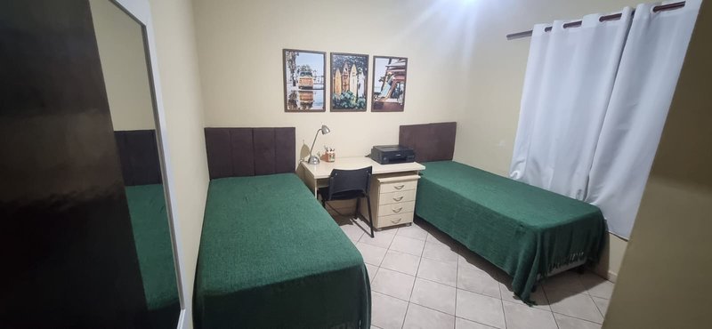 🏡 Casa térrea espaçosa e pronta para morar!  Caraguatatuba - 