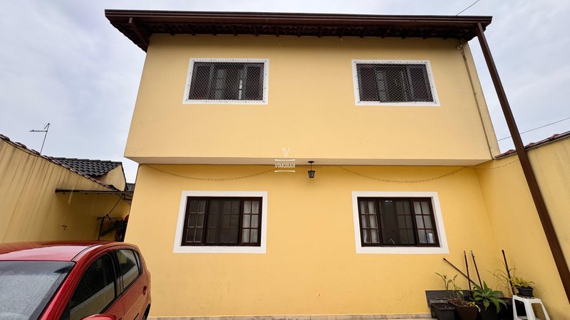 Sobrado 2 dormit&oacute;rios + 3 vagas de garagem  Guarulhos - 