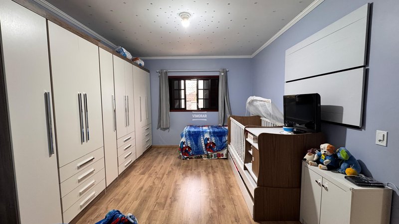 Sobrado 2 dormit&oacute;rios + 3 vagas de garagem  Guarulhos - 