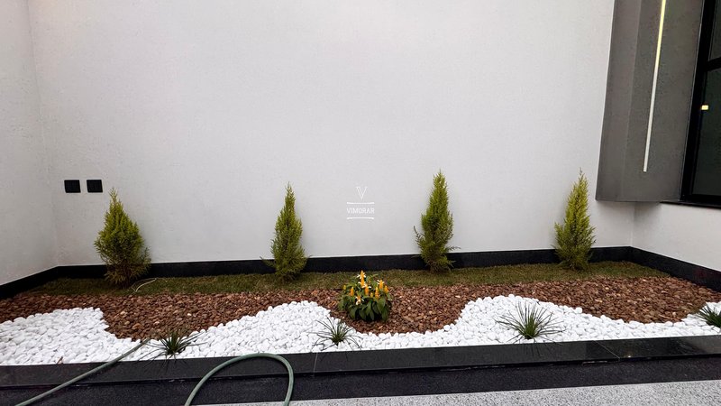 Sobrado 3 dormit&oacute;rios sendo 1 su&iacute;te + 3 vagas de garagem  Guarulhos - 