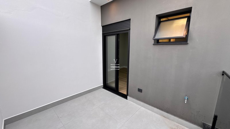 Sobrado 3 dormit&oacute;rios sendo 1 su&iacute;te + 3 vagas de garagem  Guarulhos - 