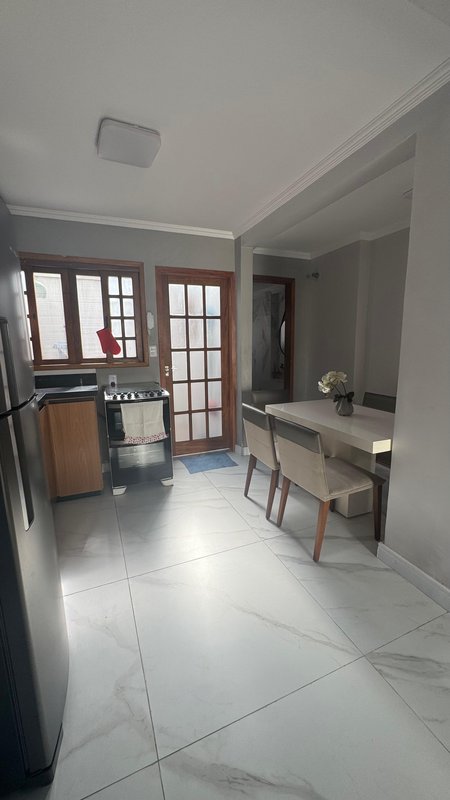 🏡 Seu novo sobrado em condomínio na Martim de Sá!  Caraguatatuba - 