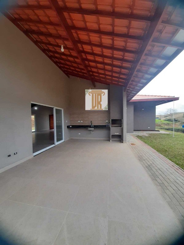 Sitio na zona norte de São José dos Campos com 20.000m²  São José dos Campos - 