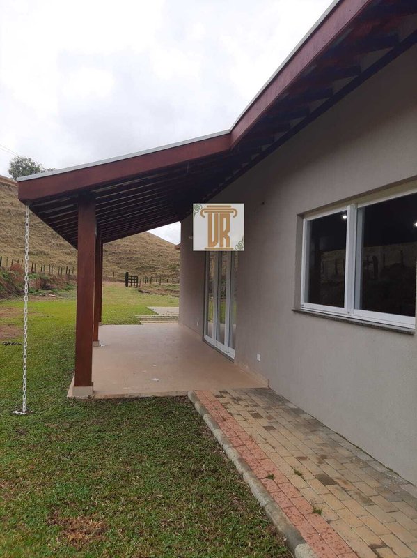 Sitio na zona norte de São José dos Campos com 20.000m²  São José dos Campos - 