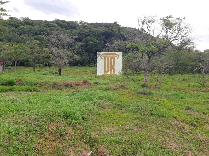 Sitio na zona norte de São José dos Campos com 20.000m²  São José dos Campos - 