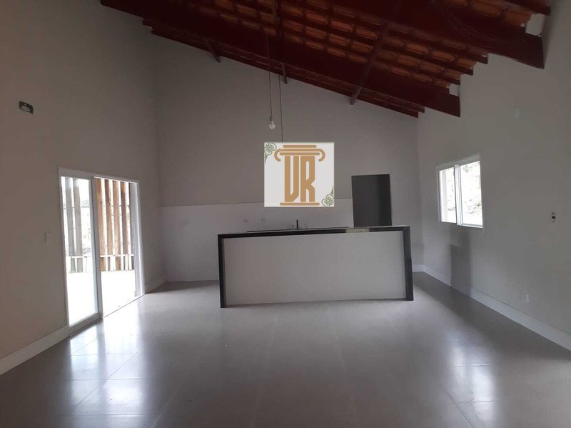 Sitio na zona norte de São José dos Campos com 20.000m²  São José dos Campos - 