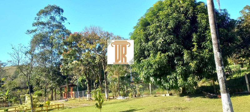 Chácara com 9.700m² lago e rancho em São José dos Campos - SP  São José dos Campos - 