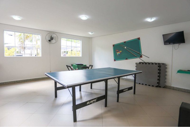 Apartamento &agrave; venda, 47m - Mobiliado, 2 quartos, 1 vaga coberta - R$ 260.000 - Sorocaba SP Avenida Três de Março Sorocaba - 