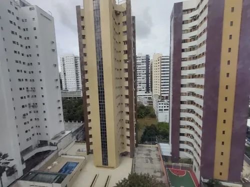 APARTAMENTO 4 SUITES VARANDA ANDAR ALTO 3 GARAGENS ELEVADOR PISCINA QUADRA ACADEMIA !!! Rua Oito de Dezembro Salvador - 