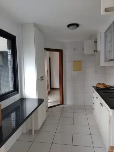 APARTAMENTO 4 SUITES VARANDA ANDAR ALTO 3 GARAGENS ELEVADOR PISCINA QUADRA ACADEMIA !!! Rua Oito de Dezembro Salvador - 
