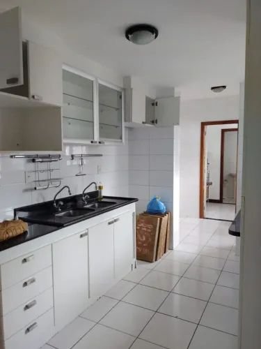 APARTAMENTO 4 SUITES VARANDA ANDAR ALTO 3 GARAGENS ELEVADOR PISCINA QUADRA ACADEMIA !!! Rua Oito de Dezembro Salvador - 