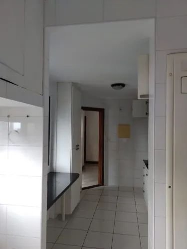 APARTAMENTO 4 SUITES VARANDA ANDAR ALTO 3 GARAGENS ELEVADOR PISCINA QUADRA ACADEMIA !!! Rua Oito de Dezembro Salvador - 