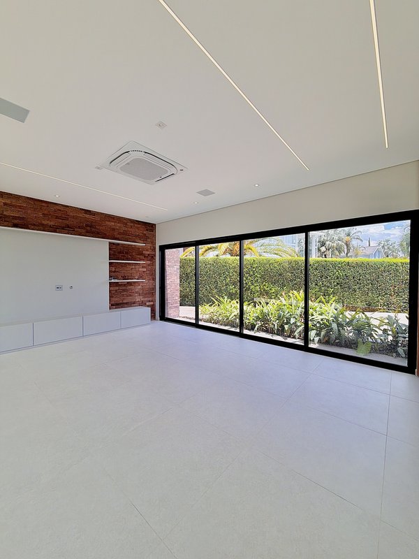 ✨ Casa Térrea Nova à Venda – Condomínio Lago Azul Golf Club ALAMEDA DAS AMOREIRAS Araçoiaba da Serra - 