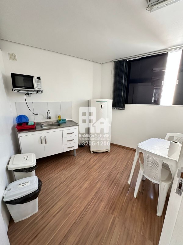 Ponto Comercial para Locação – Ao lado do McDonald's e Supermercado São Roque  Tatuí - 