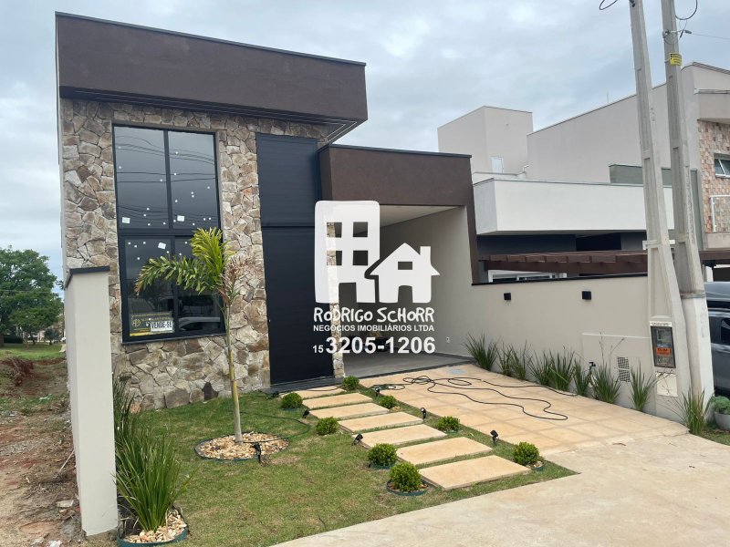 🏡 Casa com Arquitetura Moderna no Condomínio Reserva dos Ypês II – Tatuí/SP  Tatuí - 