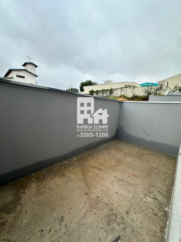 🏡 Sobrado com 2 quartos à Venda – Venha morar na Colina Verde! OPORTUNIDADE!  Tatuí - 