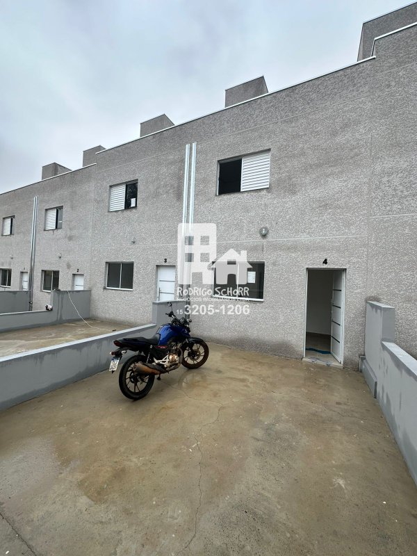 🏡 Sobrado com 2 quartos à Venda – Venha morar na Colina Verde! OPORTUNIDADE!  Tatuí - 