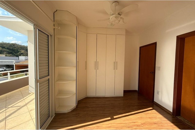 Casa &agrave; Venda &ndash;180m - 3 Su&iacute;tes &ndash; R$ 1.245.000 &ndash; Condom&iacute;nio Horizonte de Sorocaba - Sorocaba Rua Ramon Haro Martini Sorocaba - 