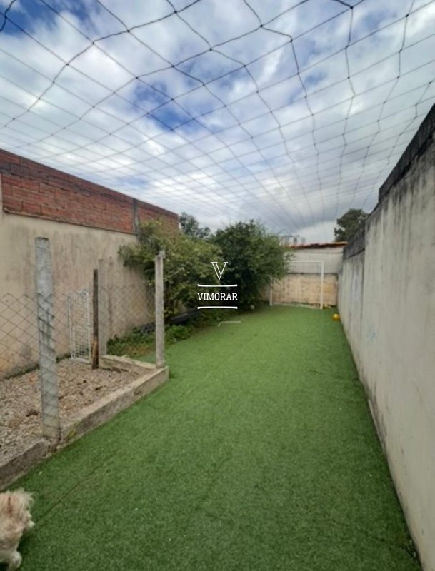 Sobrado 3 dormit&oacute;rios sendo 1 su&iacute;te + 4 vagas de garagem  Guarulhos - 