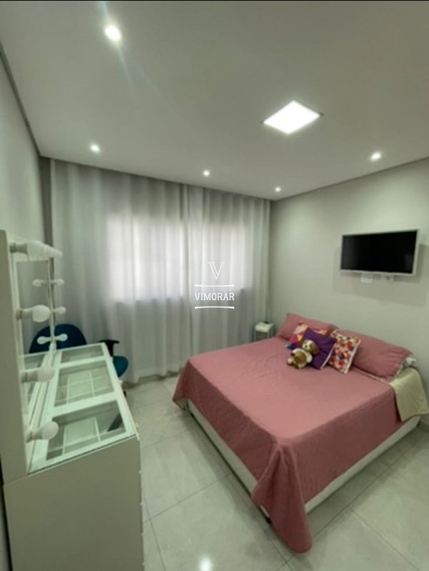 Sobrado 2 dormit&oacute;rios sendo 1 su&iacute;te + 2 vagas de garagem  Guarulhos - 