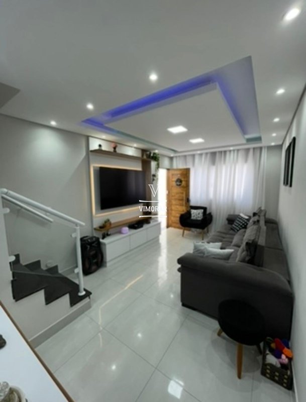 Sobrado 2 dormit&oacute;rios sendo 1 su&iacute;te + 2 vagas de garagem  Guarulhos - 