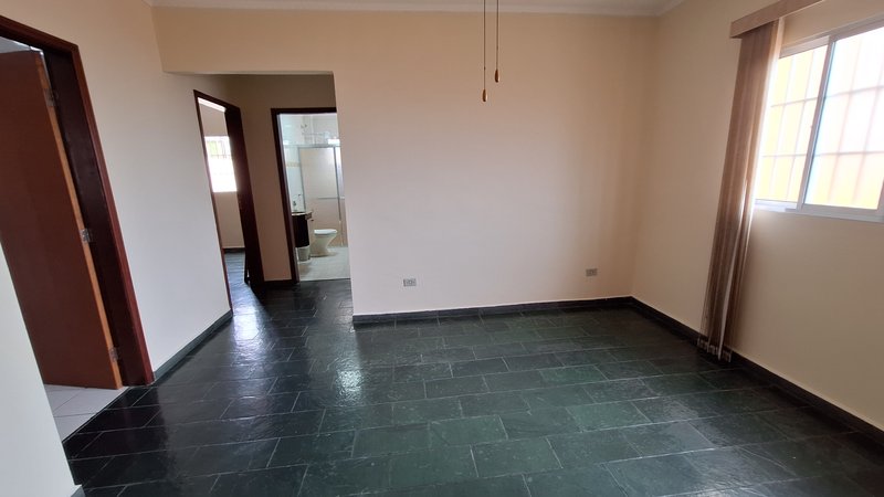 Apartamento &agrave; venda com 76 m2,  2 quartos, quintal- Vila S&atilde;o Jo&atilde;o - Sorocaba - SP Rua Frederico Guilherme Grohmann Sorocaba - 