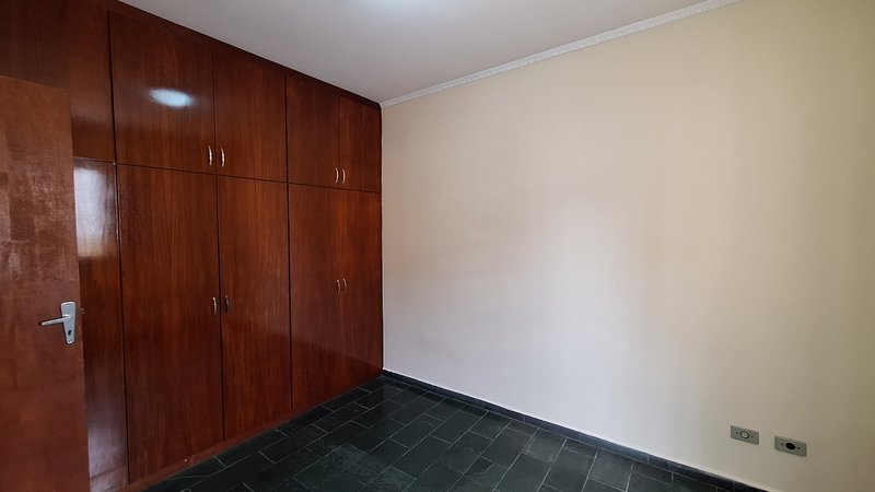 Apartamento &agrave; venda com 76 m2,  2 quartos, quintal- Vila S&atilde;o Jo&atilde;o - Sorocaba - SP Rua Frederico Guilherme Grohmann Sorocaba - 