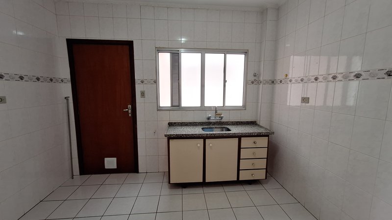 Apartamento &agrave; venda com 76 m2,  2 quartos, quintal- Vila S&atilde;o Jo&atilde;o - Sorocaba - SP Rua Frederico Guilherme Grohmann Sorocaba - 