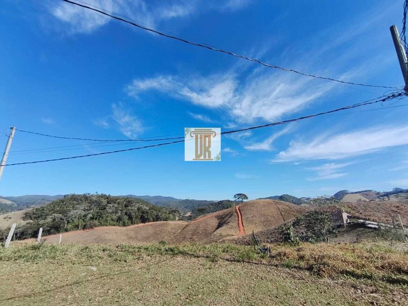 Chácara com chalé em Santo Antônio do Pinhal - SP  Santo Antônio do Pinhal - 