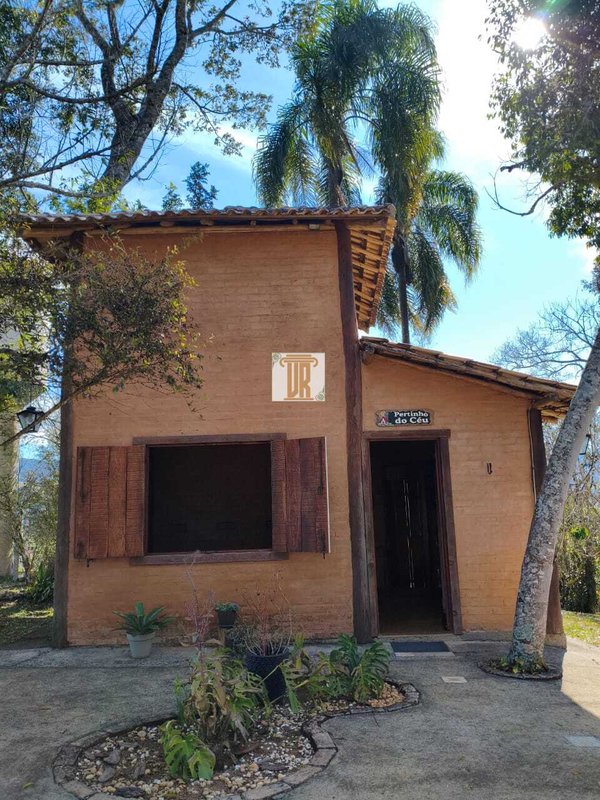 Chácara com chalé em Santo Antônio do Pinhal - SP  Santo Antônio do Pinhal - 