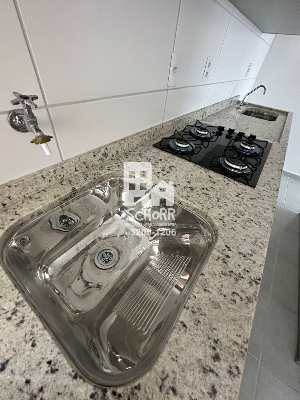 Apartamento com varanda e cozinha planejada para locação – Condomínio Vila dos Flamingos Rua Benedito Faustino da Rosa Tatuí - 