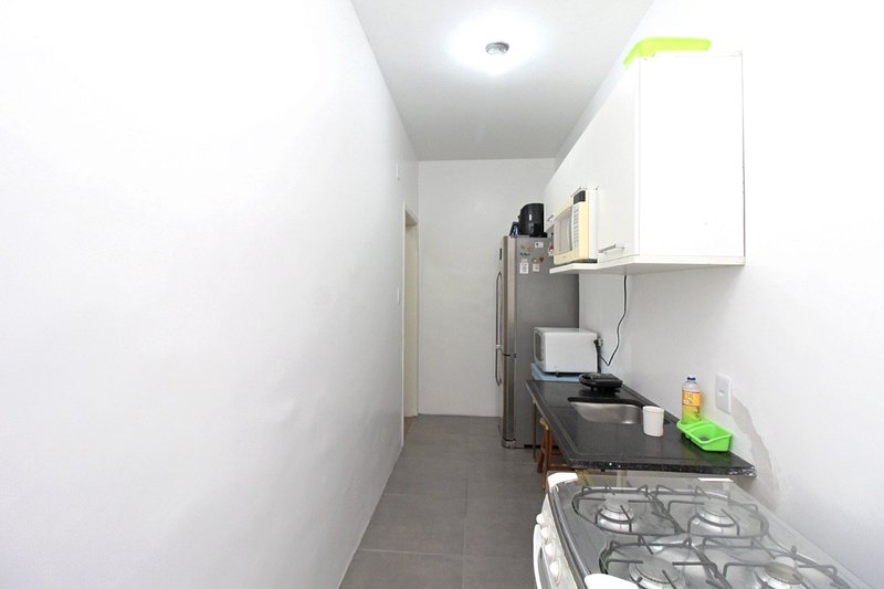 R$ 495.000 - EXCELENTE APARTAMENTO - ANDAR ALTO - 67M2 - 2 DORM - VISTA - 1 VAGA Rua Duque de Caxias Porto Alegre - 