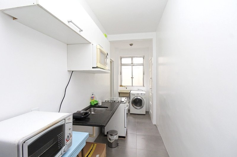 R$ 495.000 - EXCELENTE APARTAMENTO - ANDAR ALTO - 67M2 - 2 DORM - VISTA - 1 VAGA Rua Duque de Caxias Porto Alegre - 