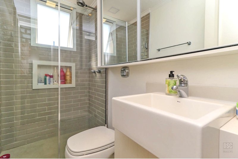 R$ 790.000 - EXCELENTE APARTAMENTO - 75M2 - 2 DORM - SU&Iacute;TE - VISTA - 2 VAGAS Rua Pedro Ivo Porto Alegre - 