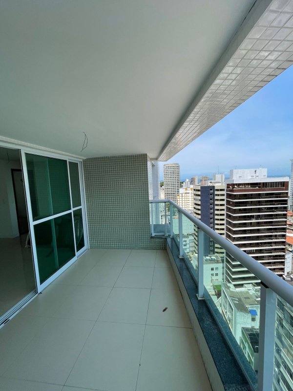 APARTAMENTO VISTA MAR 2 QUARTOS VARANDA COWORKING PISCINA 2 GARAGENS À VENDA NA BARRA! Rua Oito de Dezembro Salvador - 