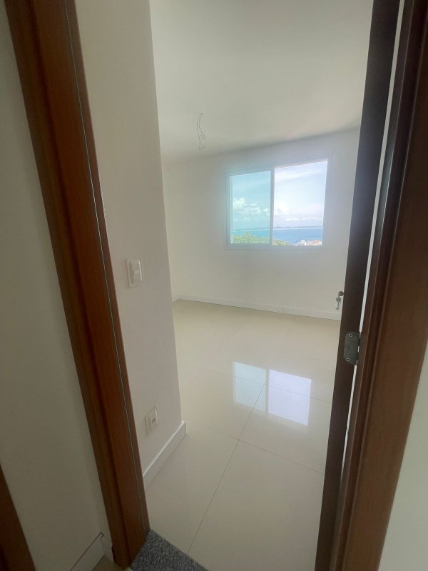 APARTAMENTO VISTA MAR 2 QUARTOS VARANDA COWORKING PISCINA 2 GARAGENS À VENDA NA BARRA! Rua Oito de Dezembro Salvador - 