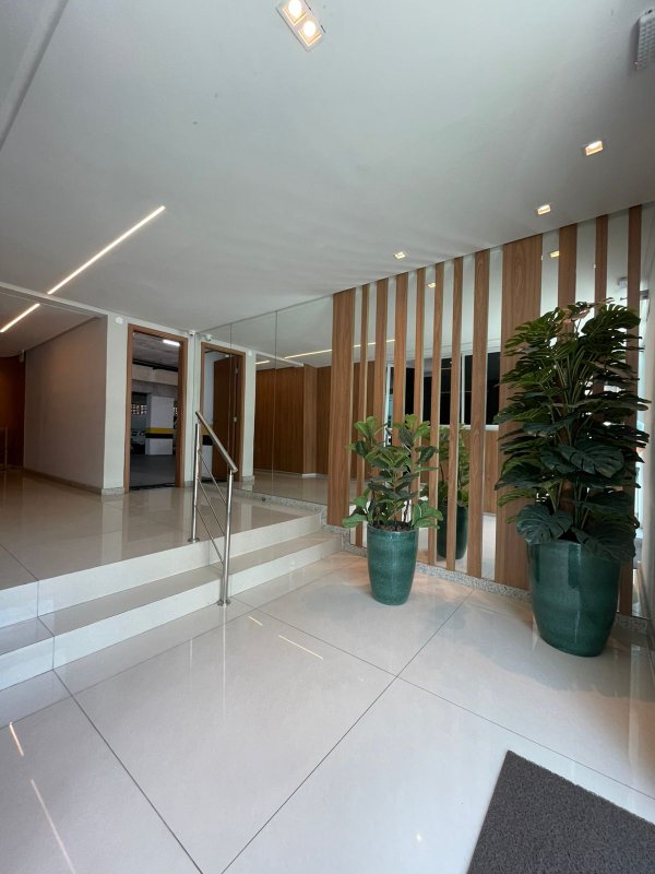 APARTAMENTO VISTA MAR 2 QUARTOS VARANDA COWORKING PISCINA 2 GARAGENS À VENDA NA BARRA! Rua Oito de Dezembro Salvador - 