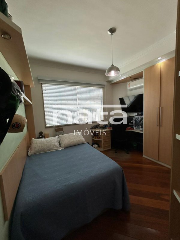 Casa | 459m² | Porteira Fechada | Jardim 25 de Agosto Rua Santa Luzia Duque de Caxias - 