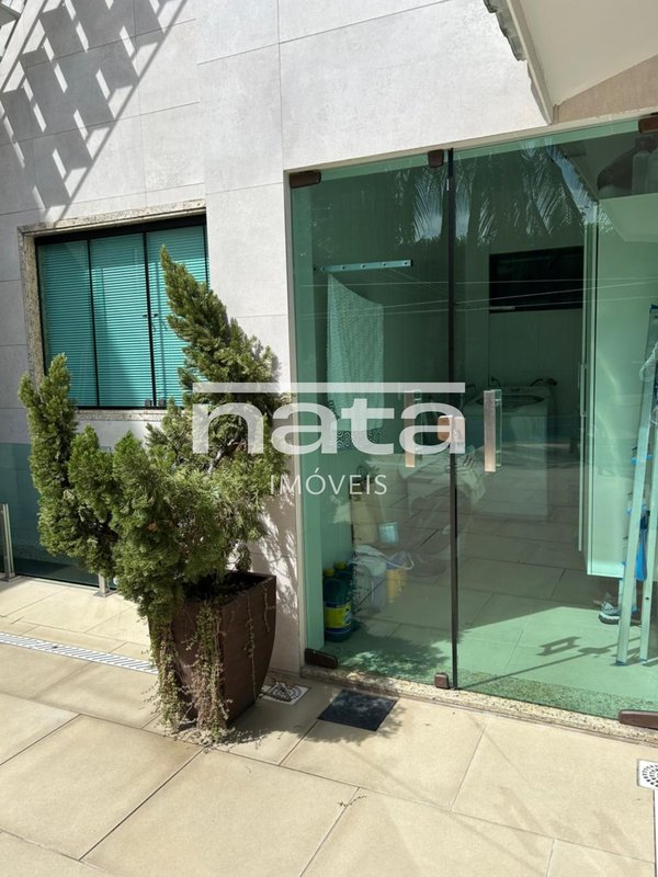 Casa | 459m² | Porteira Fechada | Jardim 25 de Agosto Rua Santa Luzia Duque de Caxias - 