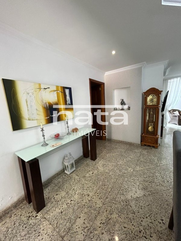 Casa | 459m² | Porteira Fechada | Jardim 25 de Agosto Rua Santa Luzia Duque de Caxias - 