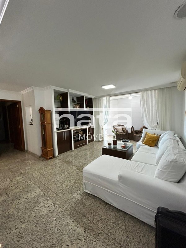 Casa | 459m² | Porteira Fechada | Jardim 25 de Agosto Rua Santa Luzia Duque de Caxias - 