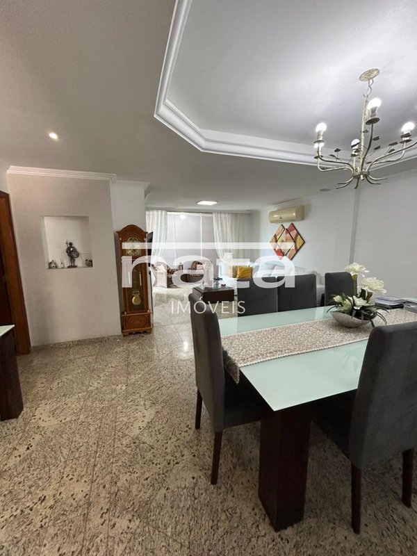 Casa | 459m² | Porteira Fechada | Jardim 25 de Agosto Rua Santa Luzia Duque de Caxias - 