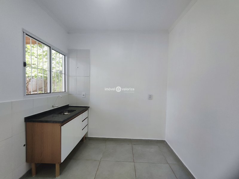 Casa reformada no Santa Mônica em Avaré  Avaré - 