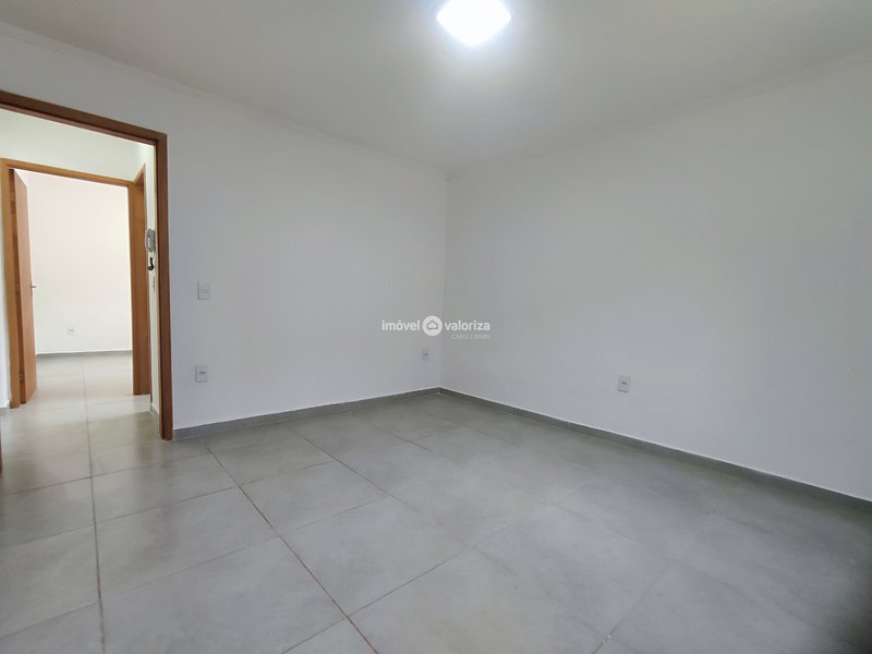 Casa reformada no Santa Mônica em Avaré  Avaré - 