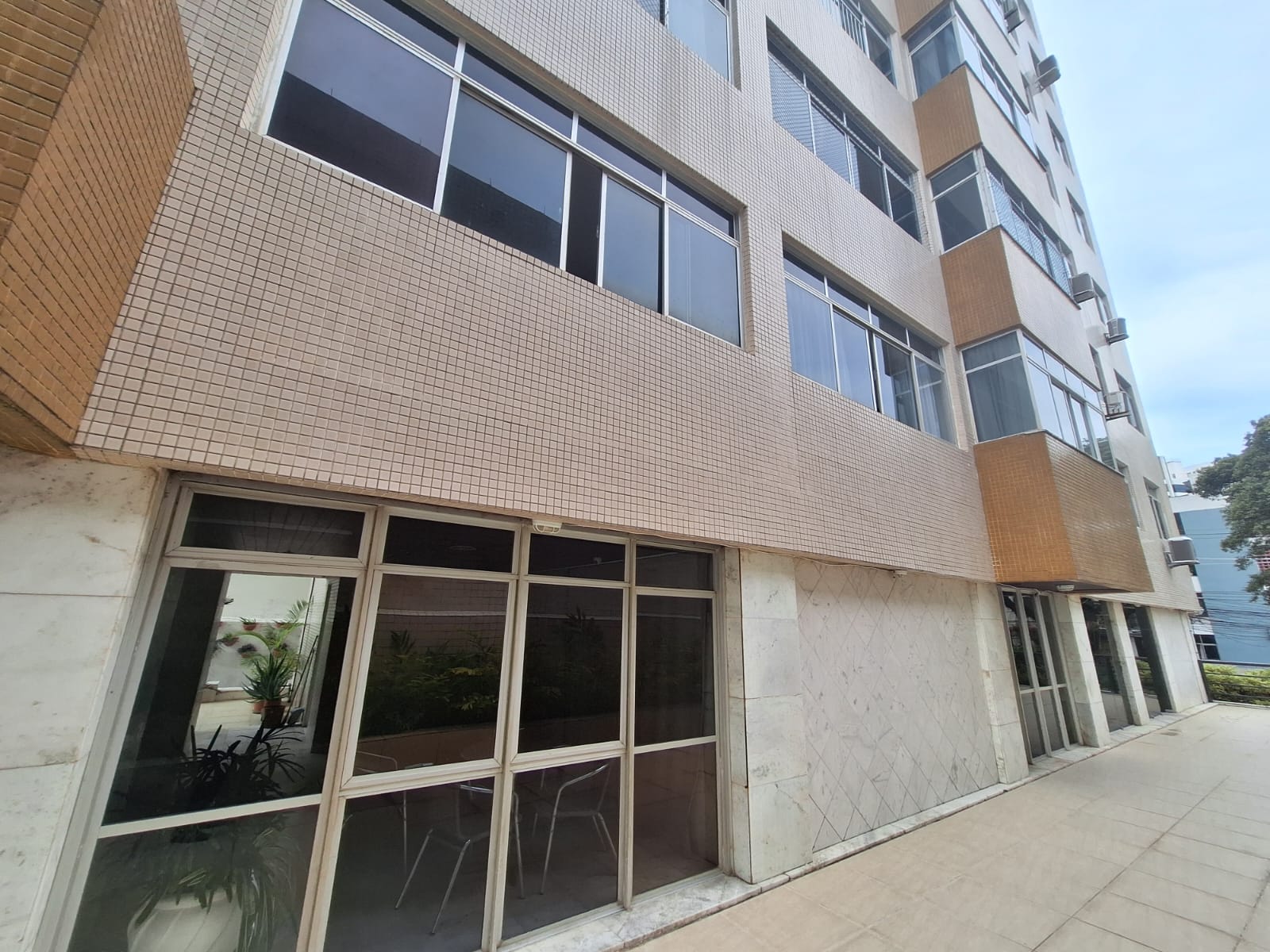 APARTAMENTO NASCENTE VISTA MAR 3 QUARTOS SU&Iacute;TE CLOSET VARANDA GARAGEM &Agrave; VENDA NA GRA&Ccedil;A! Avenida Princesa Leopoldina Salvador - 
