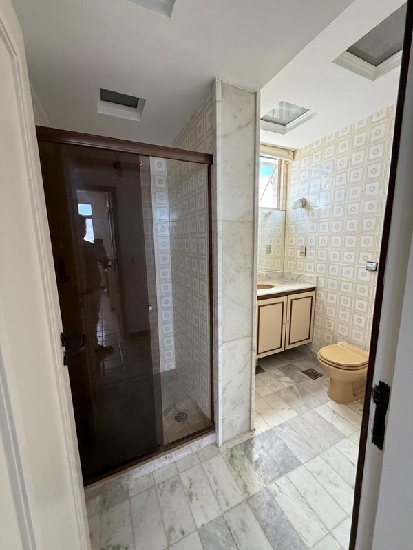 APARTAMENTO NASCENTE VISTA MAR 3 QUARTOS SUÍTE CLOSET VARANDA GARAGEM À VENDA NA GRAÇA! Avenida Princesa Leopoldina Salvador - 