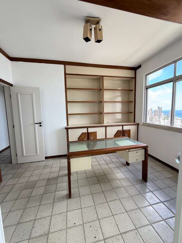 APARTAMENTO NASCENTE VISTA MAR 3 QUARTOS SUÍTE CLOSET VARANDA GARAGEM À VENDA NA GRAÇA! Avenida Princesa Leopoldina Salvador - 