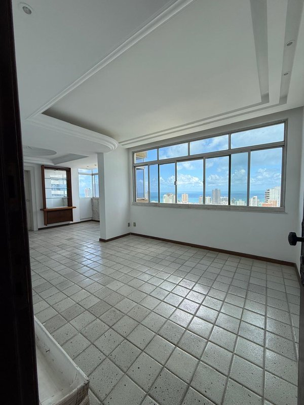 APARTAMENTO NASCENTE VISTA MAR 3 QUARTOS SUÍTE CLOSET VARANDA GARAGEM À VENDA NA GRAÇA! Avenida Princesa Leopoldina Salvador - 
